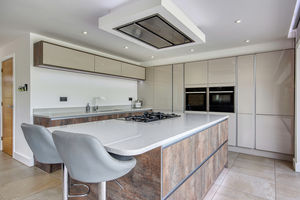 Lounge Kitchen Diner- click for photo gallery